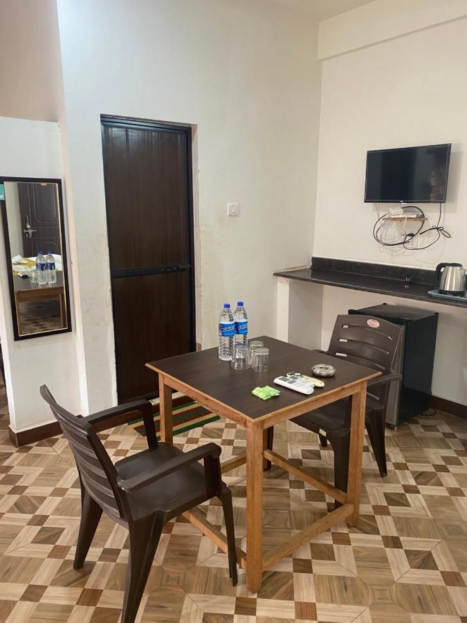 Baga Beach Prime Hotel Ngoại thất bức ảnh